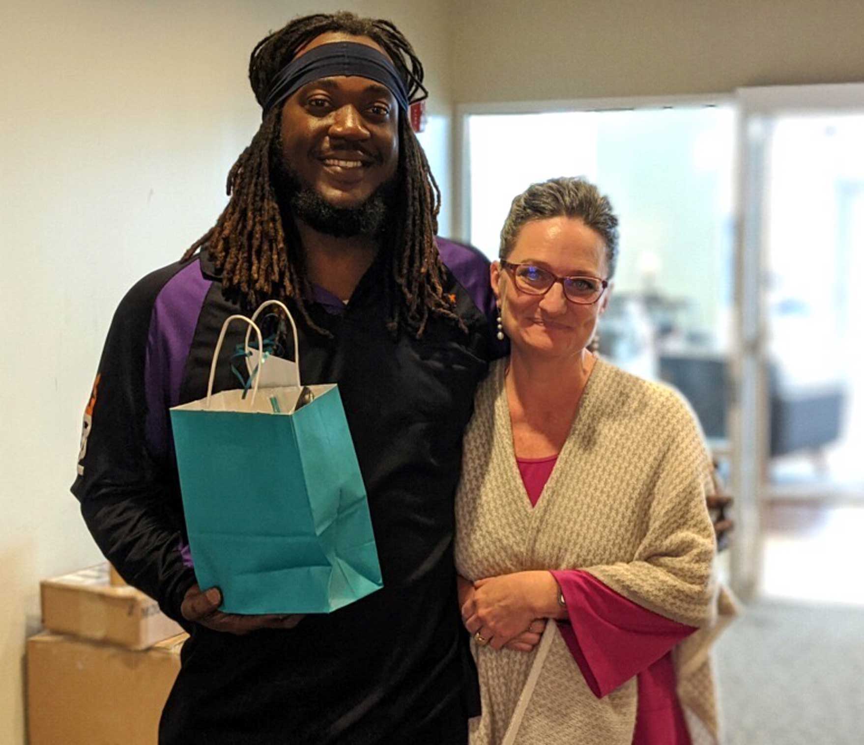 Dwayne from FedEx and Jane Washington